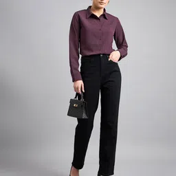 style quotient Women Regular Fit Spread-Collar Shirt image 4