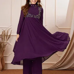 janasya Embroidered Anarkali Kurta Set image 4