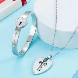 fashion frill Men Silver-Plated Zirconia-Studded Bracelet with Chain image 4