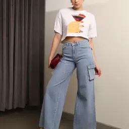 Shein Drop-Shoulder Graphic Chest Print Crew T-Shirt image 4