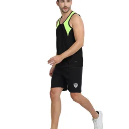 ftx Men Colourblock Round-Neck Sleeveless Vest image 4