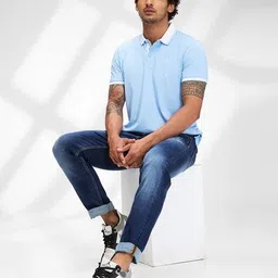 spykar Men Lightly Washed Distressed Slim Fit Jeans image 4