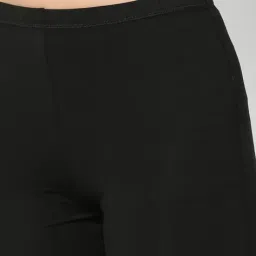rio basic Women Underskirt Slim Fit Shorts image 4