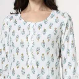 avaasa mix n' match Women Paisley Print Straight Kurta image 4