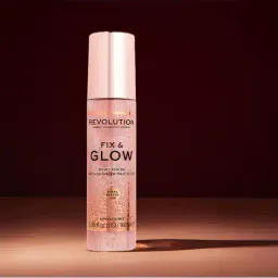 makeup revolution Fix & Glow Fixing Spray image 4