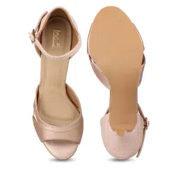 inc 5 Women Slip-On Chunky Heeled Sandals image 4