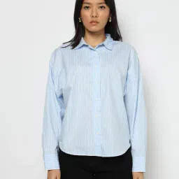 yousta Women Stripped Oversized Shirt image 4