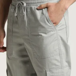 altheory by azorte Men Relaxed Fit Cargo Pants with Flap Pockets image 5