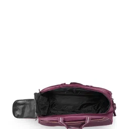 aristocrat Luggage Bag with Key Lock image 5