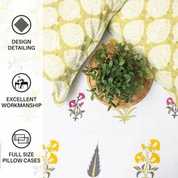 urban space 220 TC Floral Print King-Size Bedsheet with Pillow Covers image 5