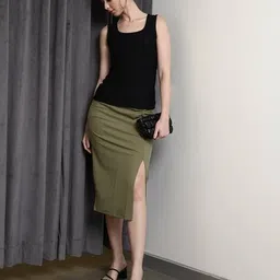 Shein Medium Length Sleeveless Fitted Tank Top image 5