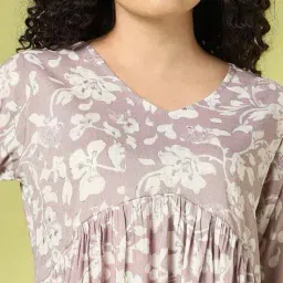 acai Women Floral Print Relaxed Fit Tunic image 5