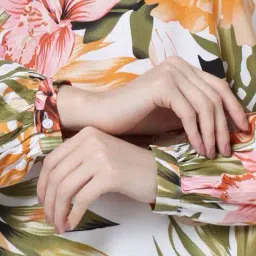 fig Women Floral Print Relaxed Fit Top image 5