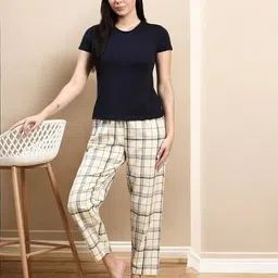 kryptic Women Pack of 2 Checked Straight Fit Pyjamas image 5