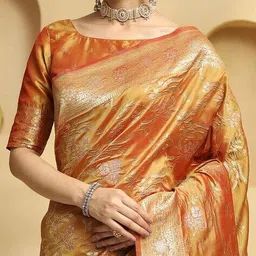 ri-wah Tassels and Latkans Soft Silk Zari Woven Saree image 5