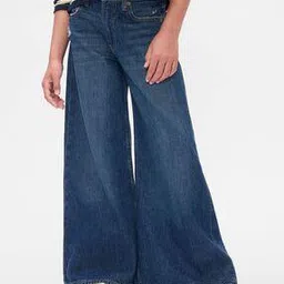 Girls Lightly Washed Distressed Baggy Jeans-image-58