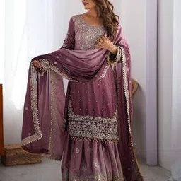 leeli peeri designer Women Embellished Straight Kurta Set-picture-38