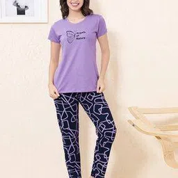 quira Women Printed T-Shirt & Pyjamas Set-picture-47