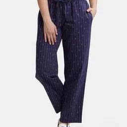 jockey RX06 Super Combed Cotton Woven Fabric Relaxed Fit Checkered Pyjama with Side Pockets-picture-17