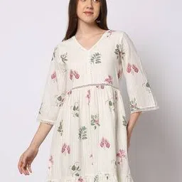 svrnaa by azorte Floral Print Tiered Hem Dress-picture-2