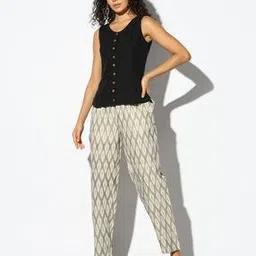 svrnaa by azorte Printed Cotton flex Pants-picture-30