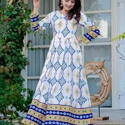 aradhna Women Anarkali Kurta-picture-11
