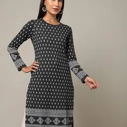 Intersia-Knit Straight Sweater Kurta-image-59