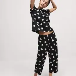 marks & spencer Women Stars Print Cotton T-Shirt & Pyjamas Set-picture-40