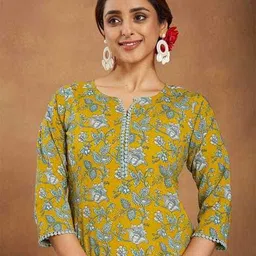 janasya Women Cotton Floral Print Straight Kurti image 1