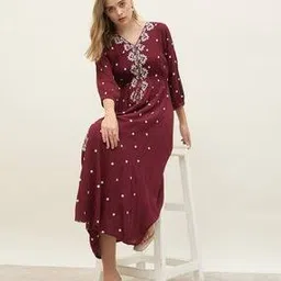 Women Embroidered V Neck A-Line Maxi Dresses-image-72