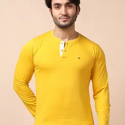 berry blues Men Solid Cotton T-shirt image 1