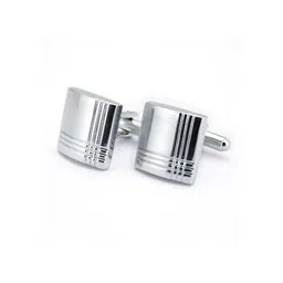 Kavove Men Silver-Toned Square Shape Cufflink image 4