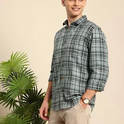 Mast & Harbour Men Standard Checked Pure Cotton Casual Shirt image 5