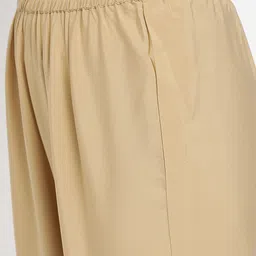 AURELIA - The Aure Collection Women Grey & Silver Ethnic Motifs Mughal Print Kurta with Trousers image 3