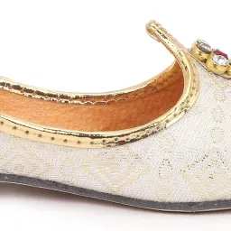 superminis Boys Ethnic Jutti Mojari with Stone Embellishment Traditional Loafer for Kids image 1