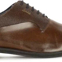 bata Men Pull On Oxfords image 1