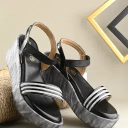 clog london Women's Outdoor Sandals/Heels - Stylish & Comfortable for Daily Wear image 1