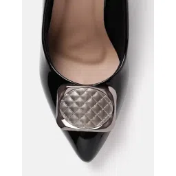 elle Women Chic Patent Textured Stiletto Heel Pump image 3