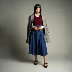 theater Elegant Burgundy Flats for Women – Glossy Finish with Chic Bow Detail | Perfect for Casual & Formal Wear image 2