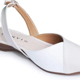 canvi - take change to make change CANVI Stylish | Fancy | Comfortable Women's Ethnic Flats Sandals for Women and Girl, Synthetic Leather Sandals Casual Summer Beach Shoes Sandal image 3