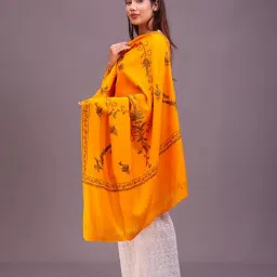 swi with label Women's Hand Embroidered Pure Wool Shawl image 4