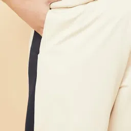 max Women Track Pants image 5