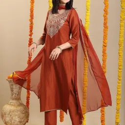 gosriki Women's Rayon Viscose Embroidered Straight Kurta with Pant & Dupatta image 2