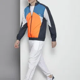 the indian garage co Men Regular Fit Colorblocked Wind Cheater image 4