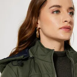 amazon brand - symbol Women's Quilted Jacket image 3