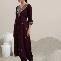 libas Women's Rayon Kurta Set image 1