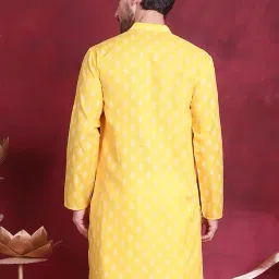 jompers Floral Printed Kurtas for Men image 1