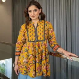 arayna Women's Pure Cotton Relaxed Fit Floral Printed Peplum Top with Mandarin Collar & 3/4 Sleeves image 4