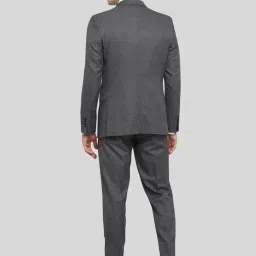 givo Mens Tailored Fit Formal Suit Set with Notch Lapel Blazer and Trousers for a Professional Look image 1