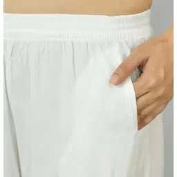 Women's Viscose Rayon Solid Regular Fit Trouser Pant Palazzo Bottom Wear image 4